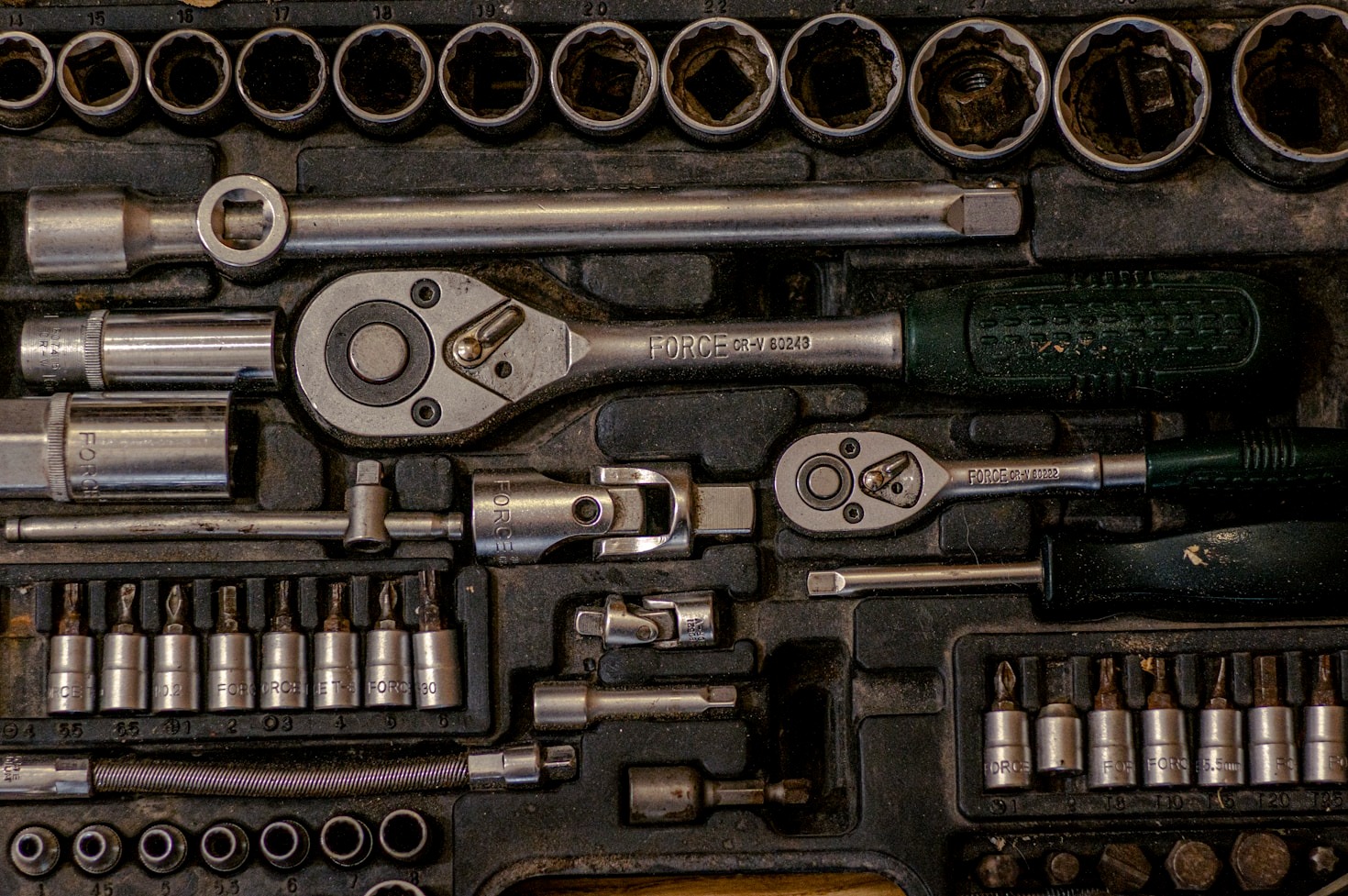 Ensuring Material Quality In Large Scale Projects